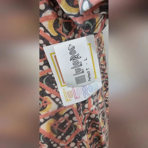 LulaRoe Women's Perfect T Multicolor Half Sleeve Tunic Size Large NWT - Picture 8 of 12